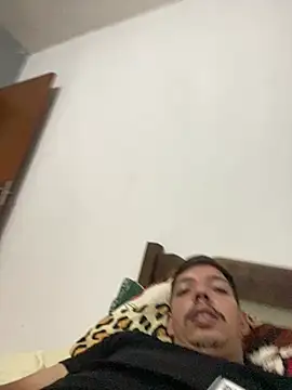 Wendelolive online show from July 1, 3:52 am