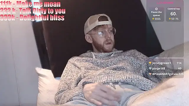 Gingerxl8 online show from February 28, 10:55 pm