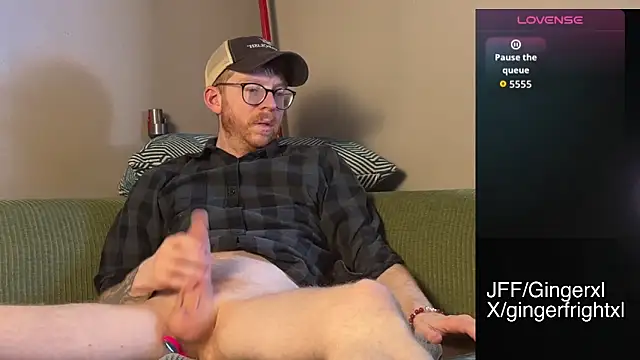 Gingerxl8 online show from May 21, 8:38 pm