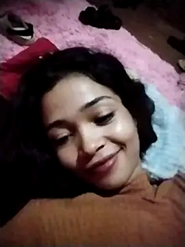 Snapshot of Mrc01 chatting on February 13, 3:02 am Mrc01 online show from February 13, 3:02 am