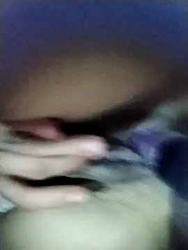 Snapshot of Mrc01 chatting on April 4, 1:59 am Mrc01 online show from April 4, 1:59 am