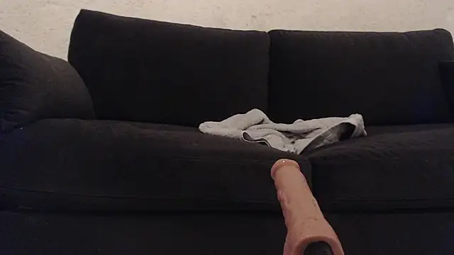 Snapshot of Julieibix chatting on February 16, 1:51 pm Julieibix online show from February 16, 1:51 pm