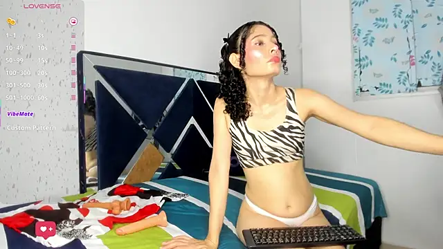 Ninna Vergara online show from June 14, 2:24 am