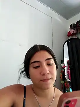 Ailen-cute online show from February 26, 6:51 pm