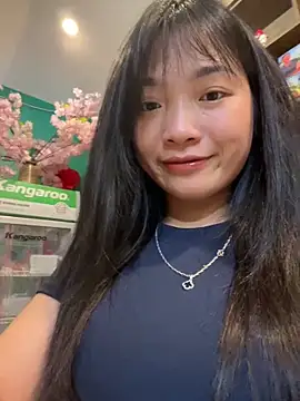 Lyn-be99 online show from June 5, 5:14 am