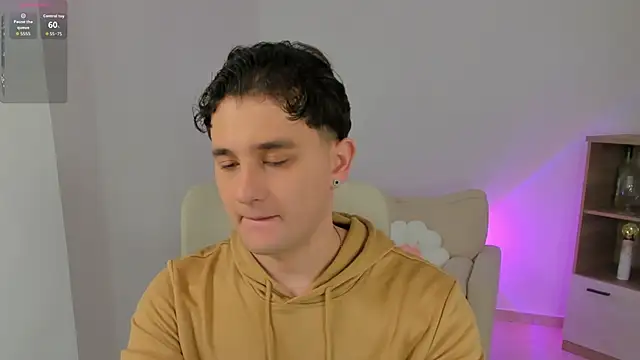 Snapshot of Massimo_Fiore chatting on February 6, 11:08 pm Massimo Fiore online show from February 6, 11:08 pm