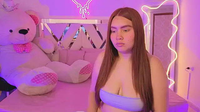 SABRIINA TAY online show from March 12, 11:38 am