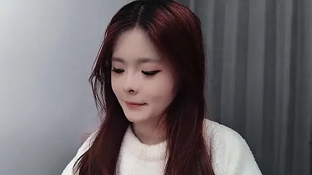 Snapshot of cherry-_-cherry chatting on February 3, 11:04 am cherry- -cherry online show from February 3, 11:04 am