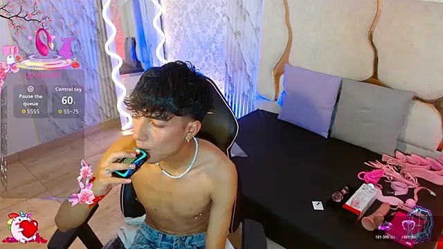 osamu tay online show from April 14, 3:34 am