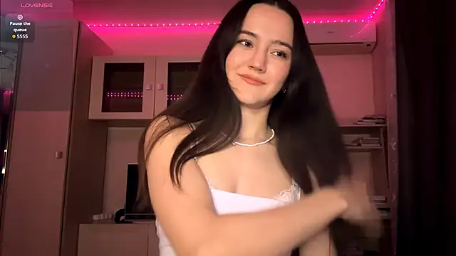 Kiaicatie online show from April 10, 5:28 pm