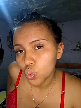 Snapshot of Daniela_Cruz_ chatting on February 19, 4:03 pm Daniela Cruz online show from February 19, 4:03 pm