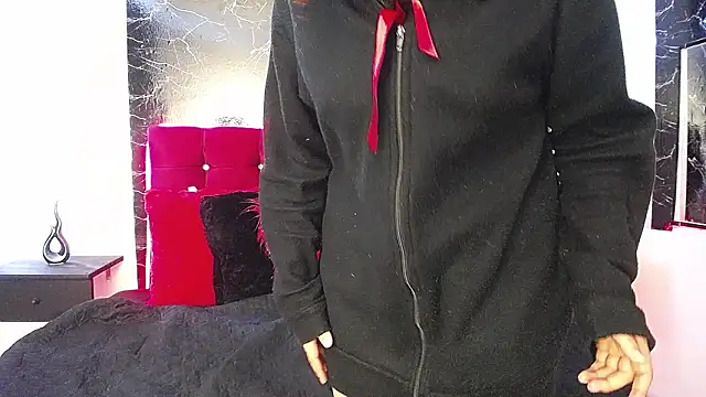 AbrilVega 29 online show from February 4, 8:14 pm