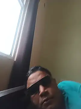deshilnd online show from July 31, 10:36 am