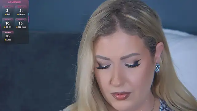 OndinaNoire online show from February 12, 9:21 pm