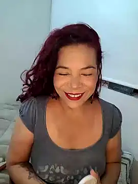 Snapshot of Scarlet_curly8a chatting on February 24, 9:07 am Scarlet curly8a online show from February 24, 9:07 am