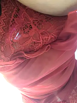 Snapshot of Scarlet_curly8a chatting on March 3, 9:04 am Scarlet curly8a online show from March 3, 9:04 am