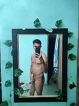 Snapshot of Ujwal-98 chatting on March 1, 4:25 am Ujwal-98 online show from March 1, 4:25 am