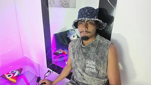 Rpoolrboy online show from May 29, 5:16 am