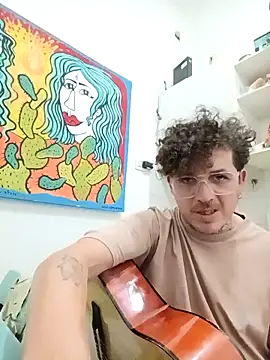 Snapshot of helloandi chatting on April 12, 3:44 am helloandi online show from April 12, 3:44 am