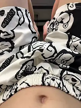 Snapshot of llkiki chatting on March 3, 2:50 am llkiki online show from March 3, 2:50 am