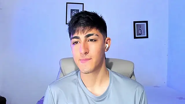 babyted272 online show from March 17, 1:14 pm