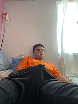 vanilla Kush online show from February 21, 4:30 pm