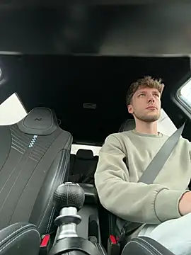 Snapshot of YoungSkinnyBoy20 chatting on February 11, 3:06 pm YoungSkinnyBoy20 online show from February 11, 3:06 pm