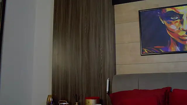 Snapshot of DesireMilf chatting on February 28, 4:57 am DesireMilf online show from February 28, 4:57 am