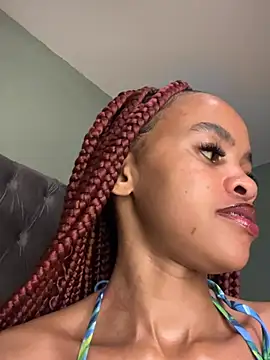 Snapshot of Hot_Mess18 chatting on February 3, 7:52 pm Hot Mess18 online show from February 3, 7:52 pm