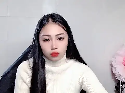 Thuy79 online show from February 9, 6:23 pm