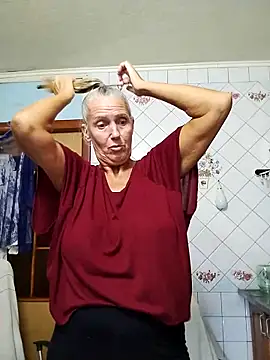 Snapshot of lukerya chatting on October 8, 6:33 am lukerya online show from October 8, 6:33 am