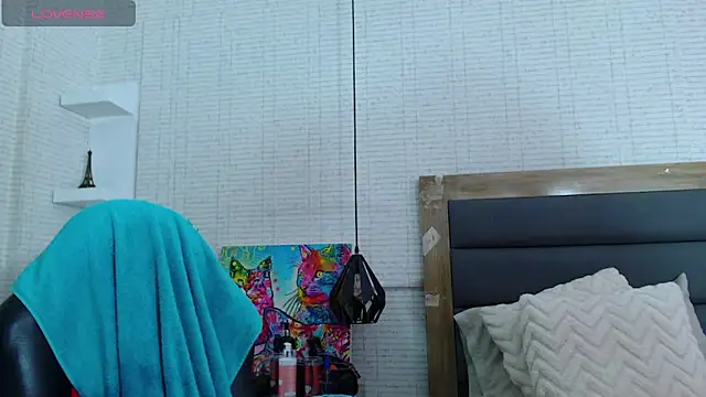 Snapshot of BONNIE_CH1 chatting on July 10, 7:27 pm BONNIE CH1 online show from July 10, 7:27 pm