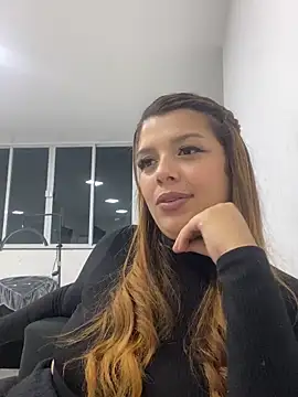 Snapshot of aryanseducao chatting on February 11, 1:10 am aryanseducao online show from February 11, 1:10 am