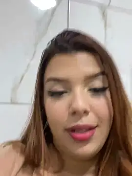 Snapshot of aryanseducao chatting on February 21, 9:27 pm aryanseducao online show from February 21, 9:27 pm