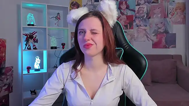 FreyaVey online show from February 8, 5:22 am