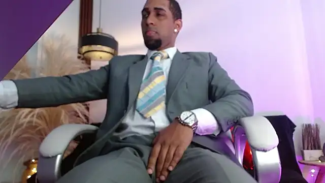 Snapshot of Paolo_Blaze chatting on February 10, 12:20 pm Paolo Blaze online show from February 10, 12:20 pm