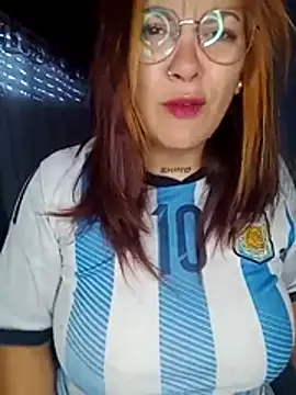 kuramaqueen online show from June 20, 1:03 pm