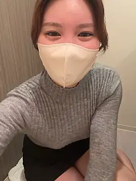  3 mNm 3  online show from February 28, 11:39 pm