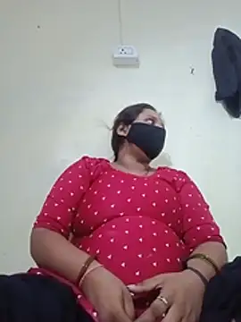 Riyakumari hot66 online show from July 17, 3:39 pm