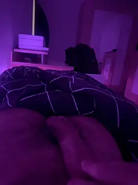 BIGDICK111000 online show from March 27, 8:08 pm