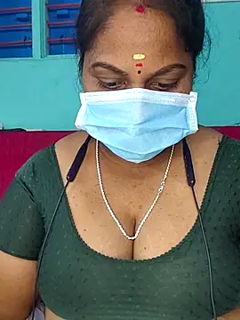 Snapshot of TamilSembaruthi143 chatting on March 1, 3:58 pm TamilSembaruthi143 online show from March 1, 3:58 pm