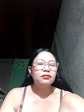 Snapshot of hotpinay_45 chatting on March 2, 7:21 pm hotpinay 45 online show from March 2, 7:21 pm