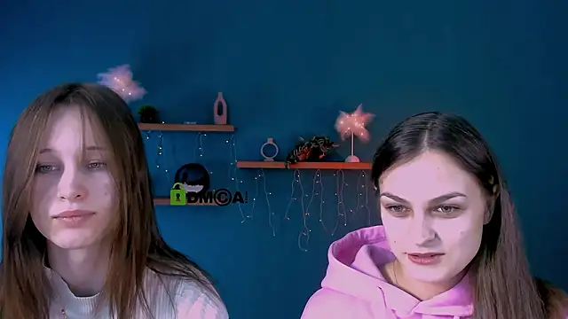 Snapshot of eira_mouse chatting on February 2, 9:19 am eira mouse online show from February 2, 9:19 am