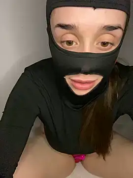 Snapshot of Mishelxxx2 chatting on February 26, 10:09 pm Mishelxxx2 online show from February 26, 10:09 pm