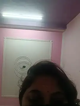 Snapshot of Aliya_Hott chatting on June 1, 6:26 am Aliya Hott online show from June 1, 6:26 am