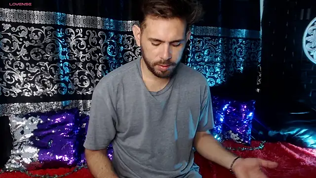 Snapshot of dany_ray chatting on February 4, 11:38 am dany ray online show from February 4, 11:38 am