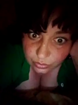 sara222619 online show from May 6, 7:41 pm