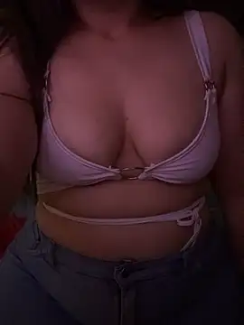 Snapshot of Miacale chatting on March 16, 1:11 am Miacale online show from March 16, 1:11 am