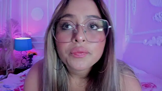 AngellVisen online show from February 12, 8:04 pm