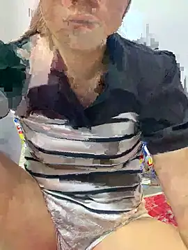 Snapshot of Baby-lovely69 chatting on February 3, 3:37 am Baby-lovely69 online show from February 3, 3:37 am